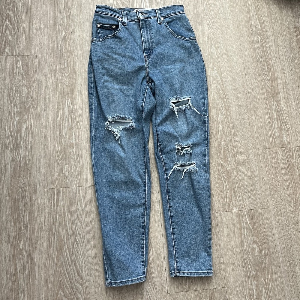 Levis Silvertab Mom Jeans Womens 26x27 Light Wash High Rise Distressed